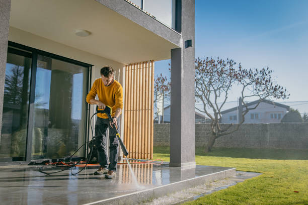 Best Animal Enclosure Cleaning  in Bulverde, TX